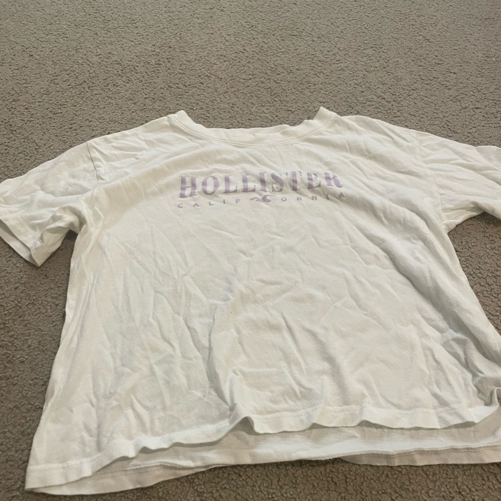 Hollister baby tee